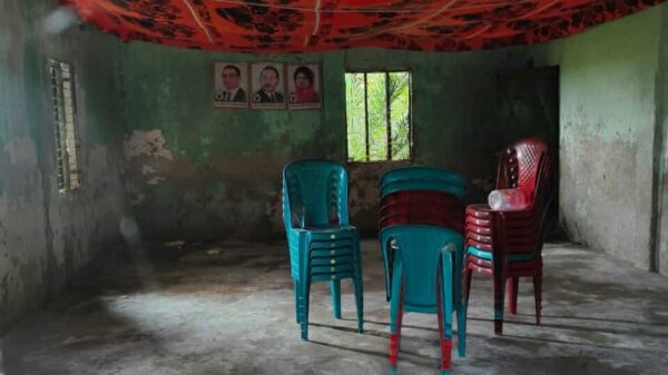 ভোলার চরফ্যাশনে শিশুদের মক্তব ঘর দখল করে বিএনপি কার্যালয়